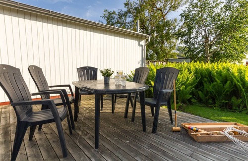 Falkenberg Cottage | Cottage 300 m from Skrea beach. Sheets, towels and cleaning are always included.