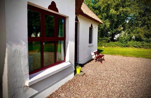 Killarney House | Cottage 33 Old Killarney Village Killarney V93K66X