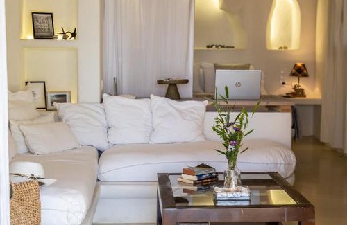 Pylos Ski Chalet | COTTAGE BLUE
