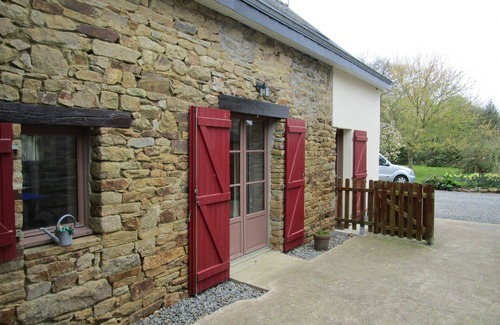 Quimperle House | Cottage CARPE DIEM 10 minutes from the beach (for 4 people and 1 baby)