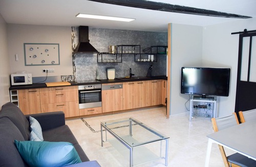 Saint-Aulaye-Puymangou Cottage | Cottage from the source of the Domaine de La Vallade