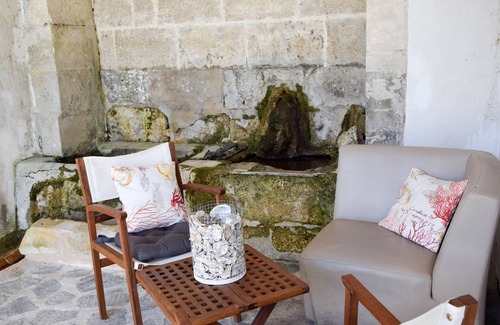 Saint-Aulaye-Puymangou Cottage | Cottage from the source of the Domaine de La Vallade