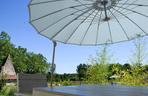 Saint-Aulaye-Puymangou Cottage | Cottage from the source of the Domaine de La Vallade