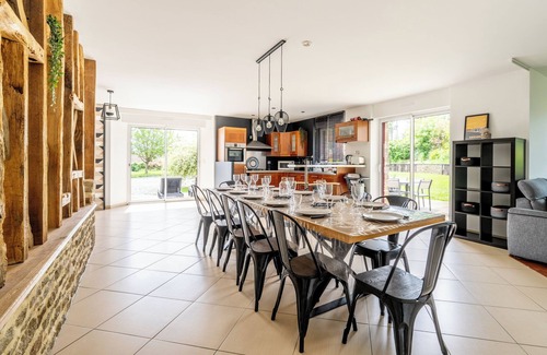 Caden Villa | Cottage 'Gite Ti Coz Piscine Intérieure' with Private Terrace, Private Garden and Wi-Fi