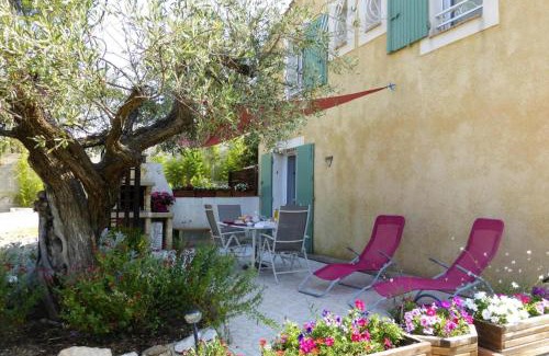 Bellegarde House | Cottage in Bellegarde near Camargue Reserve