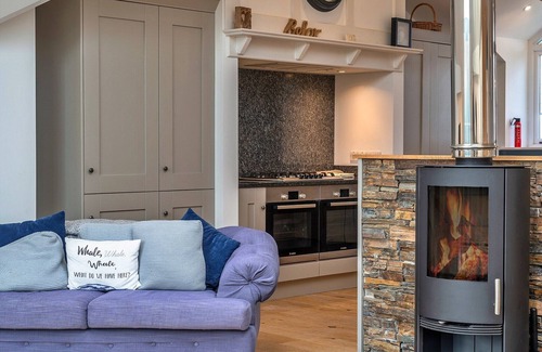 Ruan High Lanes House | Cottage in Cornwall with Sea Views & BBQ