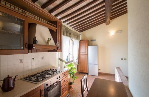 Montenero Cottage | Cottage in Tuscany with Private Pool & Wine