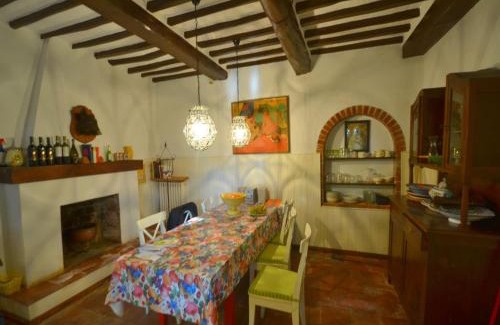 Santa Maria del Giudice House | Cottage in Lucca with Pool & Countryside Charm