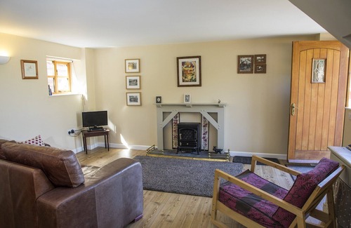 Llangollen Cottage | Cottage in Llangollen with Valley Views