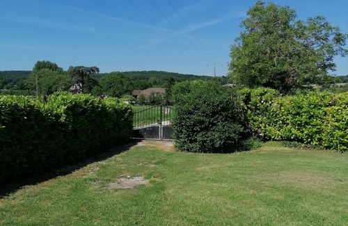 Monflanquin Cottage | Cottage in Monflanquin with private heated pool not shared