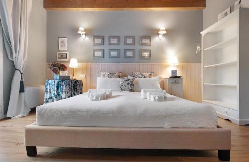 Argegno Apartment | Cottage In Pietra Immerso Nel Verde