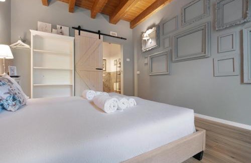 Argegno Apartment | Cottage In Pietra Immerso Nel Verde