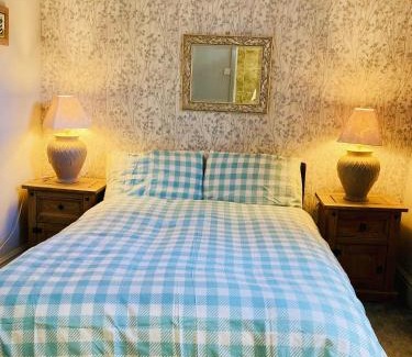 Saddleworth House | Cottage in Saddleworth with private garden and great views