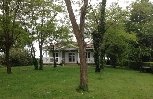 Charritte-de-Bas Ski Chalet | Cottage in the Basque country in the province of soule