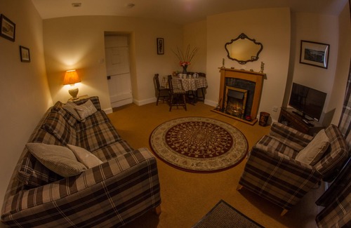 Tyndrum House | Cottage in the village of Tyndrum