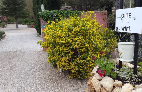 Le Thoronet Cottage | cottage jasmine 4088le thoronet