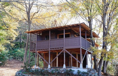 Minano Cottage | Cottage like a tree house with a sea of clouds fro/Chichibu-gun Saitama