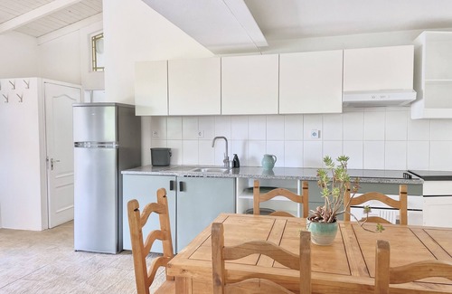 Olhao Cottage | Cottage on Organic Yoga Farm with Natural Swimming Pool near Fuseta Beach!