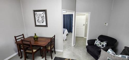 Bloemfontein Apartment | Cottage Rose