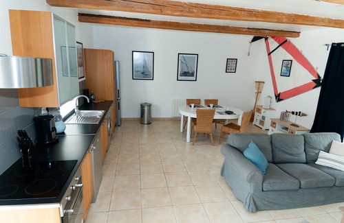 Isigny-sur-Mer Cottage | Cottage sleeps 4 near the D-Day landing beaches. Pets allowed