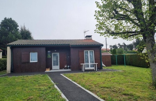 Usson-en-Forez Cottage | Cottage with Fireplace, Terrace and WiFi - Pets Welcome