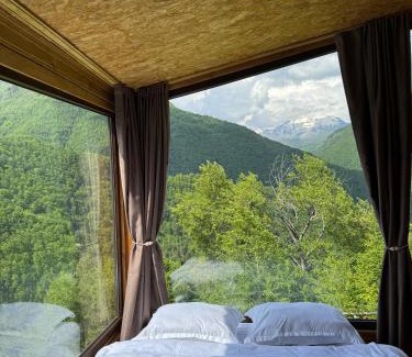 Roshka Cabin | Cottages in Chirdili