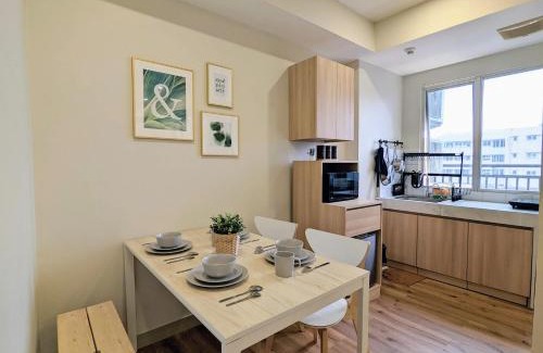 Bandung Kulon Apartment | Cottonwood Apartment at Sudirman Suites Bandung 5-pax