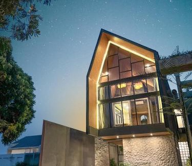 Bandung Villa | Cottonwood Villa Magnolia A - Pool HotTub Billyard