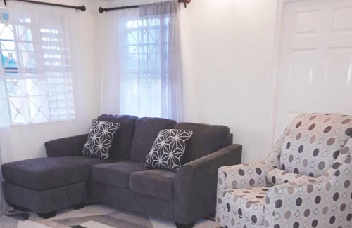 St. Ann's Bay House | Country Club 2 br house w/ pool by Ince Villas