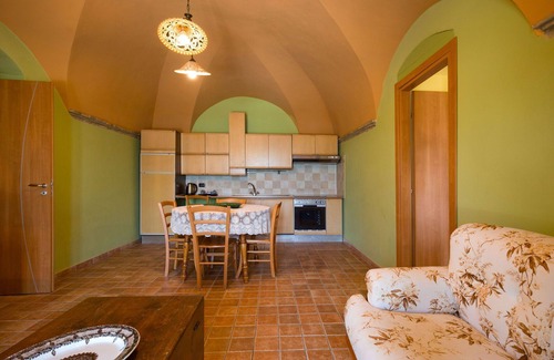 Trivigno Villa | Country House Abate Pool, Ac, Wifi, Potenza
