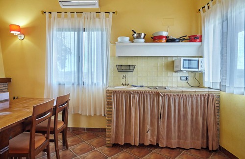 Aldeaquemada House | Country House 'Casa Las Niñas' with Mountain View, Shared Pool and Air Conditioning