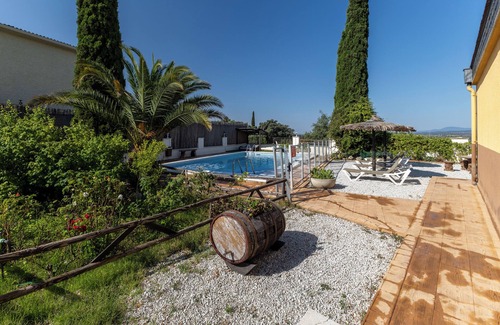 Aldea del Fresno House | Country House 'El Mirador De Calalberche' with Mountain View, Wi-Fi and Air Conditioning