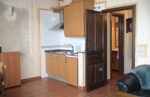 Rozas House | Country House 'Cuarto Del Ama' with Mountain Views, Private Garden and Wi-Fi