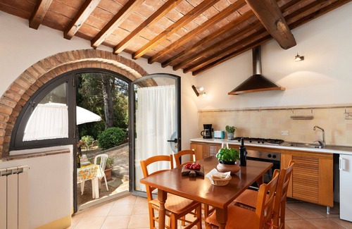 Gambassi Terme House | Country House/Farm House in Gambassi Terme with 2 bedrooms sleeps 6