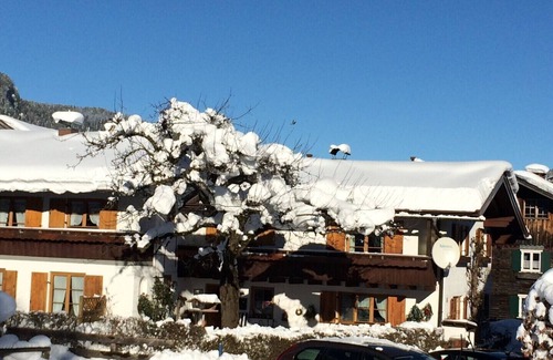 Kornau Apartment | Country house in Oberstorf-Kornau, quiet, comfortable, in summer cable cars included