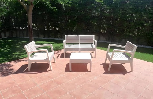 Uncastillo House | Country House 'La Era De San Juan' with Private Pool, Wi-Fi and Air Conditioning