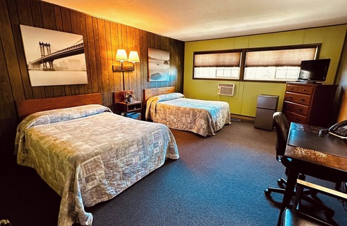 Bison House | Country Inn Motel - Charming 11 room motel with AC, WiFi located in Bison, SD.
