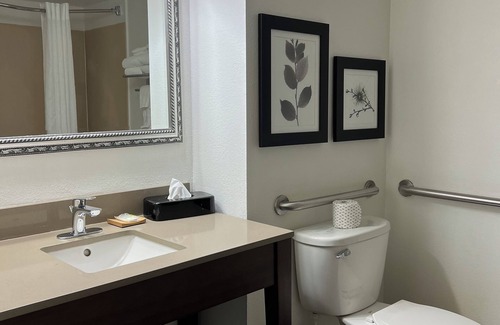 Wytheville Hotel | Country Inn & Suites by Radisson, Wytheville, VA