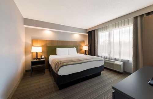 Wichita Hotel | Country Inn & Suites by Radisson, Wichita East, KS