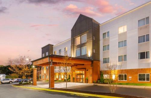 Charlottesville Hotel | Country Inn & Suites by Radisson, Charlottesville-UVA, VA