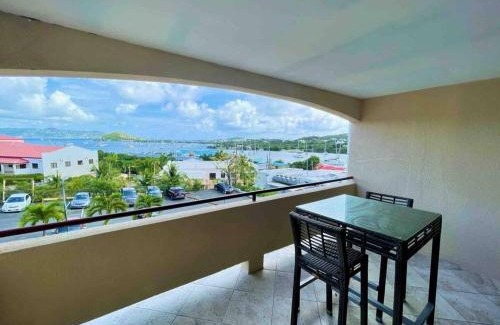 Red Hook House | Couples Getaway 1bed 1bath Condo In Red Hook