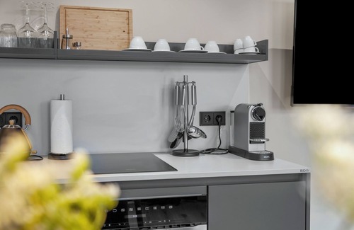 Lueneburg Apartment | Court view studio 8 Swiss stone pine