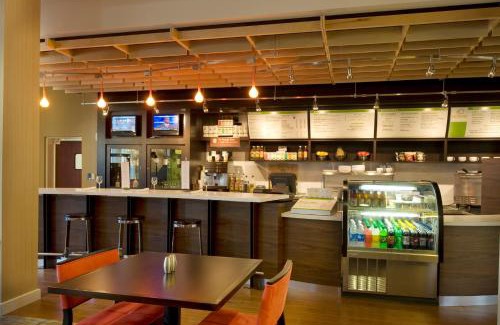 Buford Hotel | Courtyard by Marriott Atlanta Buford Mall of Georgia