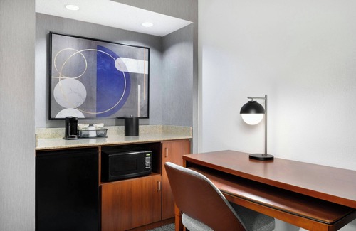 Gwinnett Place Hotel | Courtyard by Marriott Atlanta Duluth/Gwinnett Place