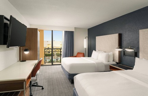 Boynton Beach Hotel | Courtyard by Marriott Boynton Beach