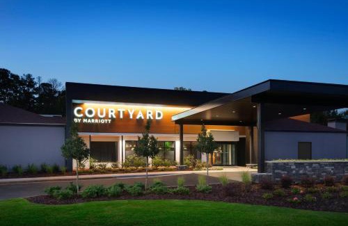Homewood Hotel | Courtyard by Marriott Birmingham Homewood