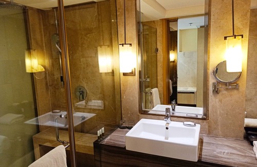 Bilaspur Hotel | Courtyard by Marriott Bilaspur