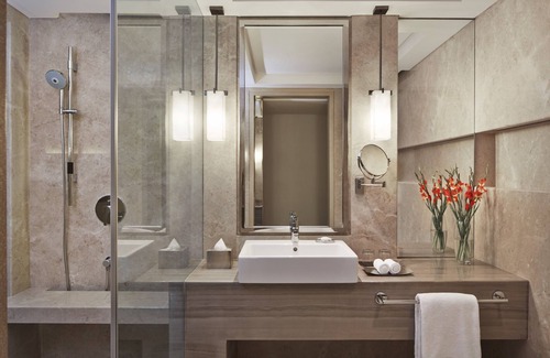 Bilaspur Hotel | Courtyard by Marriott Bilaspur