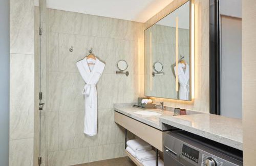 Luyuan Hotel | Courtyard by Marriott Changchun