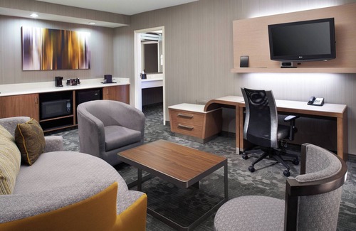 Maumee Hotel | Courtyard by Marriott Toledo Maumee/Arrowhead